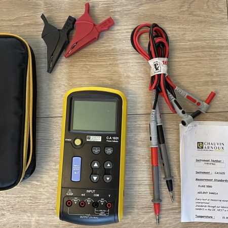 CHAUVIN ARNOUX CA 1631 : Calibrateur de signaux de process .. etat neuf