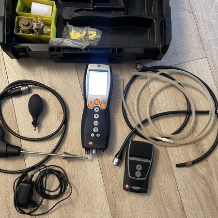 Analyseur de combustion : Testo 330-1 LL en excellent etat avec sonde, imprimante et raccords