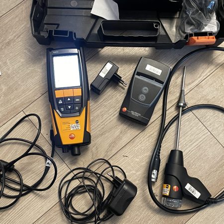 Analyseur de gaz de combustion: Testo 320 LX  en EXCELLENT ETAT avec sonde et imprimante