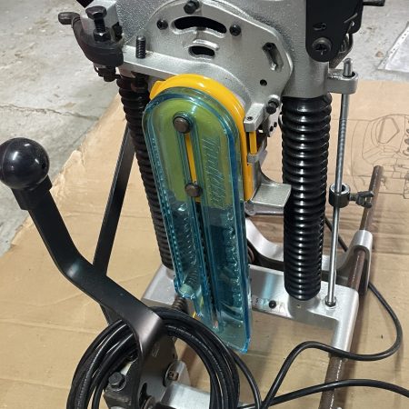 Makita 7104L : Mortaiseuse à chaîne - 1140 W;  etat IMPECCABLE