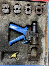 Pince à sertir manuelle hydraulique ACOME MT 38 – Image 4
