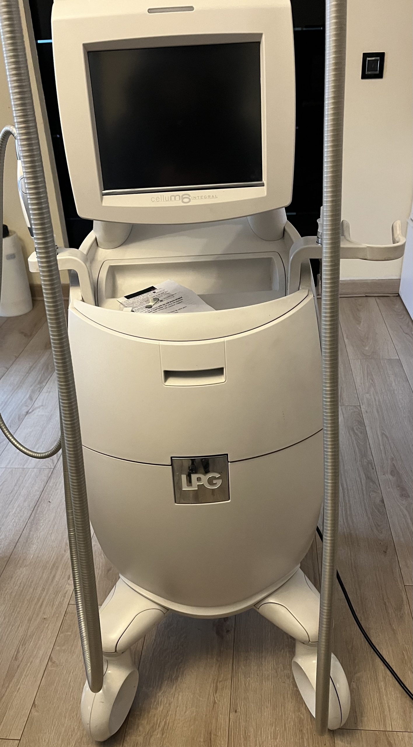 LPG CELLU M6 INTEGRAL – 1 175 H – TRÈS BON ÉTAT – PROFESSIONNEL – Image 3