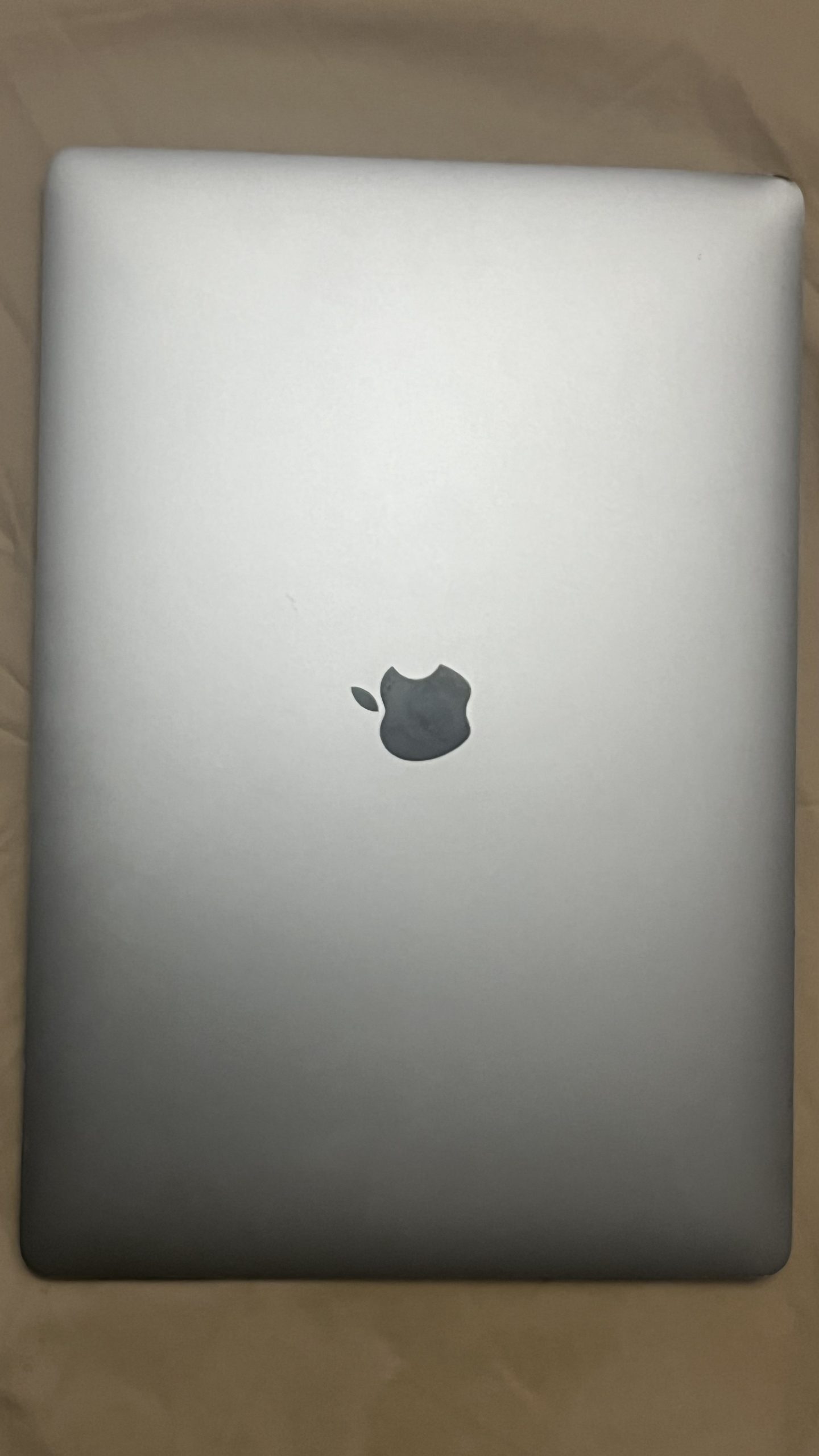 MacBook Pro 16" – i7 2,6 GHz – 16 Go RAM – 500 Go SSD – Excellent état – Image 3