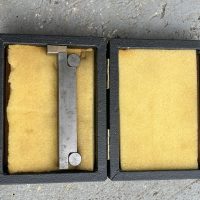 Regle sinus à talon