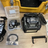 FUJIKURA 90S+ : Soudeuse fibre optique complete, tres  faible nombre d'arcs